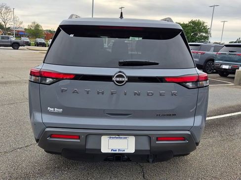 New 2026 Nissan Pathfinder Platinum w/ Cargo Package FWD image 11