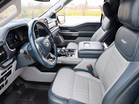 Used 2023 Ford F150 Limited image 11