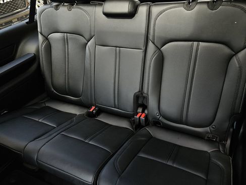 New 2026 Jeep Grand Wagoneer L Limited AWD/4WD image 14