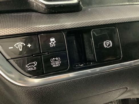 Used 2023 Kia Sportage SX Prestige image 22