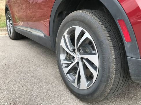 Used 2023 Buick Envision Essence AWD/4WD image 12