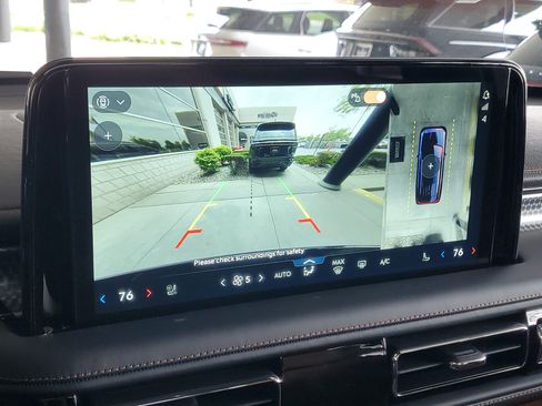 New 2026 Lincoln Aviator Black Label w/ Dynamic Handling Package AWD/4WD image 19