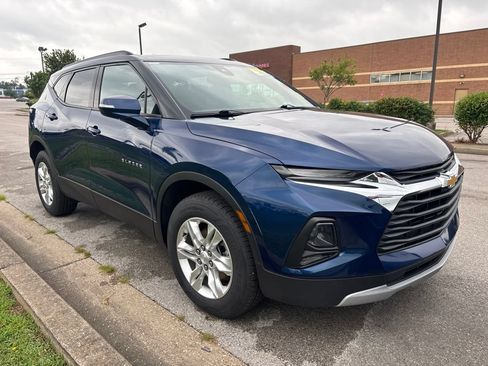 Used 2022 Chevrolet Blazer LT AWD/4WD image 2