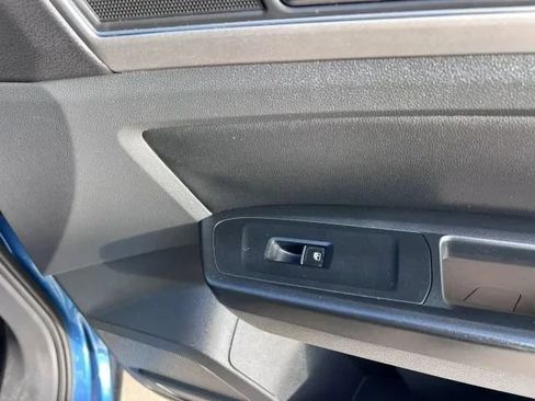Used 2019 Volkswagen Atlas SE FWD image 37