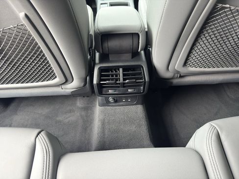 Certified 2025 Audi Q3 2.0T Premium w/ Black Optic Sport Package AWD/4WD image 12