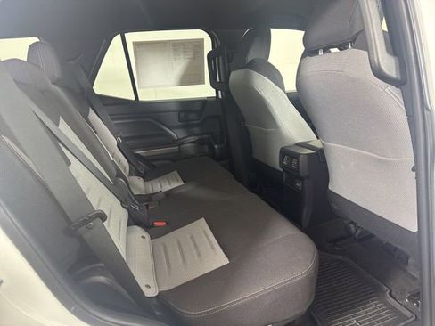 Used 2025 Toyota 4Runner TRD Off-Road image 5