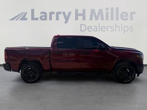Used 2025 RAM 1500 Warlock AWD/4WD image 6