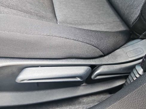 Certified 2025 Honda Accord LX image 14