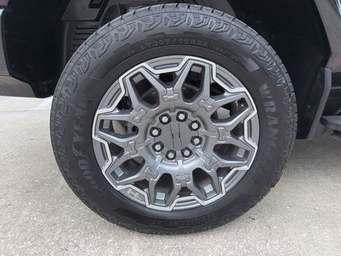 Used 2025 GMC Hummer EV 3X AWD/4WD image 59