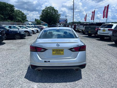 Used 2020 Nissan Altima 2.5 SR FWD image 17