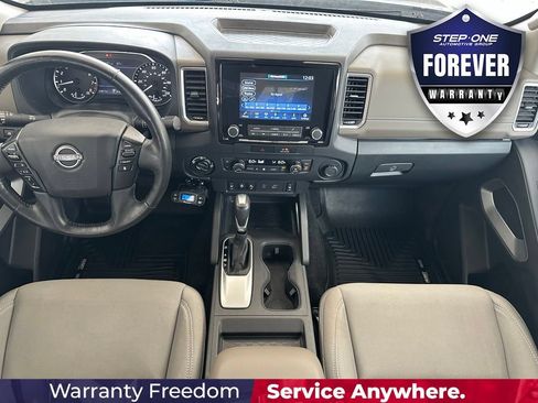 Used 2022 Nissan Frontier SV AWD/4WD image 17