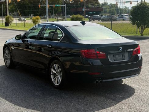 Used 2011 BMW 528i Sedan RWD image 3