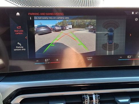 Used 2023 BMW i4 eDrive40 w/ Premium Package image 24