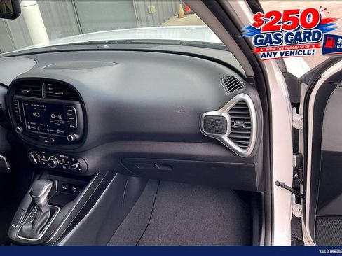 Used 2024 Kia Soul LX w/ Option Group 015 FWD image 15