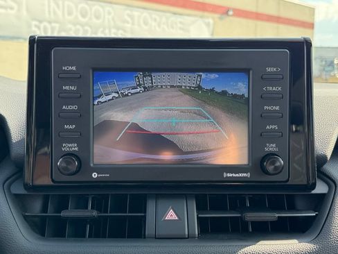 Used 2021 Toyota RAV4 XLE AWD/4WD image 22