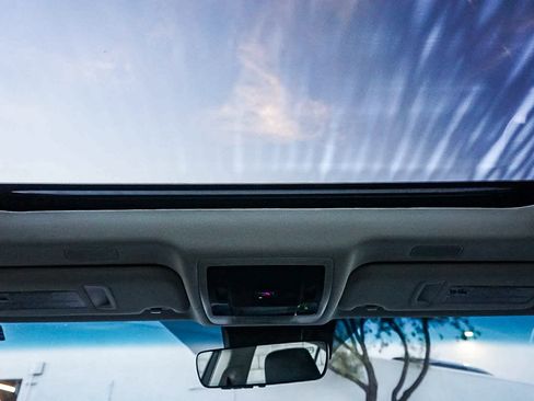 Certified 2023 Lexus ES 250 w/ Premium Package image 12