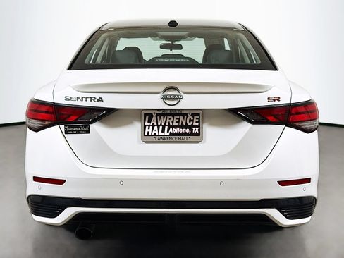 Used 2024 Nissan Sentra SR w/ SR Premium Package FWD image 5