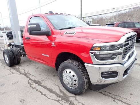 New 2026 RAM 3500 Big Horn image 10