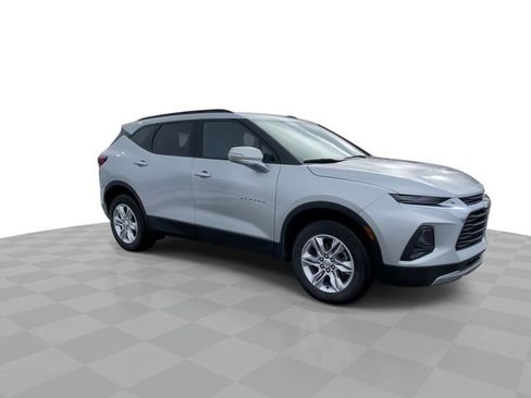 Used 2022 Chevrolet Blazer LT image 4