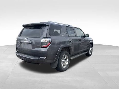 Used 2014 Toyota 4Runner SR5 Premium image 5
