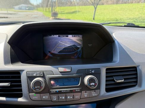 Used 2013 Honda Odyssey Touring image 5