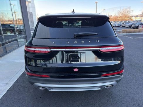 New 2026 Lincoln Corsair Premiere image 4