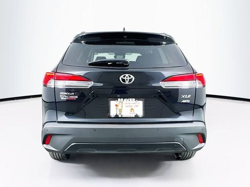Used 2025 Toyota Corolla Cross XLE w/ Convenience Package AWD/4WD image 8