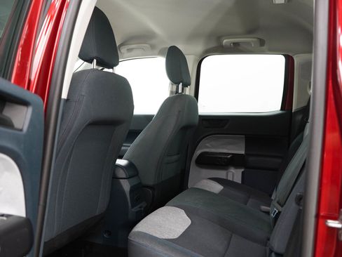 Used 2025 Ford Maverick XLT FWD image 16