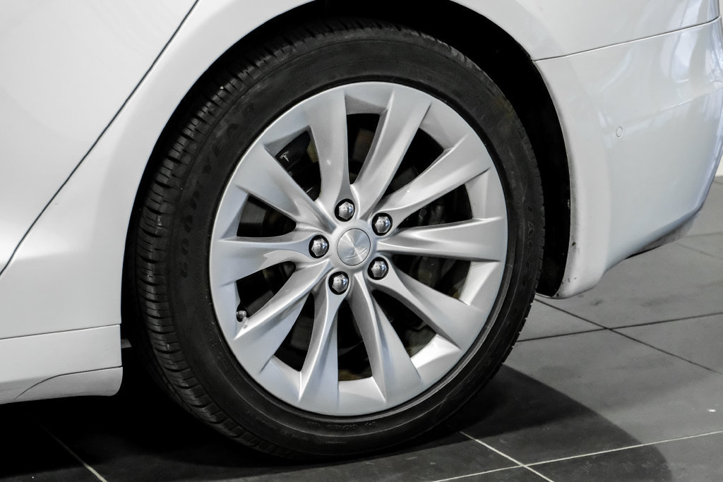 Used 2016 Tesla Model S 75 RWD image 53