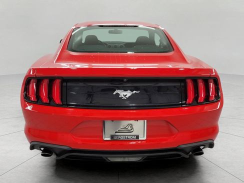 Used 2018 Ford Mustang Coupe RWD image 23