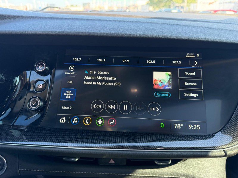 Used 2023 Buick Envision Essence w/ Sport Touring Package AWD/4WD image 15