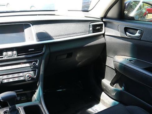 Used 2019 Kia Optima LX FWD image 15