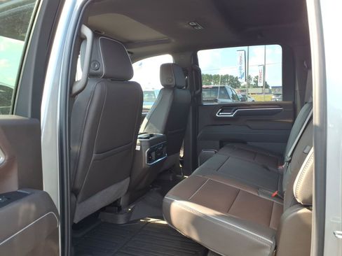 New 2026 GMC Sierra 2500 Denali w/ Denali Reserve Package AWD/4WD image 24