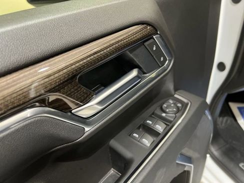 Certified 2025 Chevrolet Silverado 3500 LT w/ Convenience Package image 22