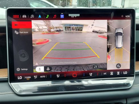 New 2026 Volkswagen Tiguan SEL R-Line image 11