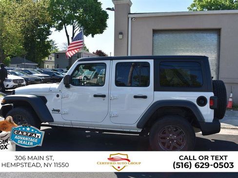 Used 2025 Jeep Wrangler Unlimited Sport AWD/4WD image 5