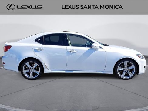 Used 2013 Lexus IS 250 w/ Premium Pkg Value Edition RWD image 4