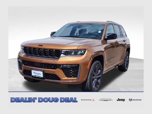 New 2026 Jeep Grand Cherokee Limited AWD/4WD image 1