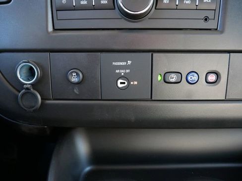 New 2025 Chevrolet Express 2500 Work Van w/ Driver Convenience Package image 10