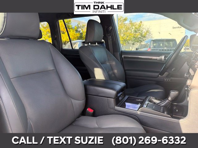 Used 2023 Lexus GX 460 Premium w/ Premium Package AWD/4WD image 14