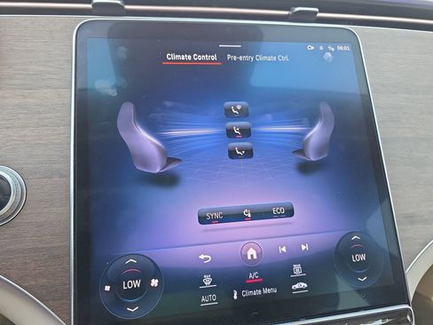 Used 2022 Mercedes-Benz EQS 450+ Sedan image 24