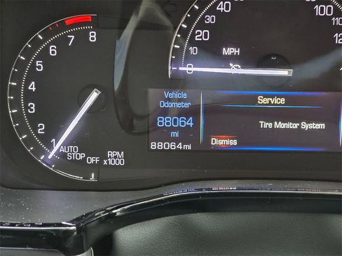 Used 2017 Cadillac XT5 Luxury image 26