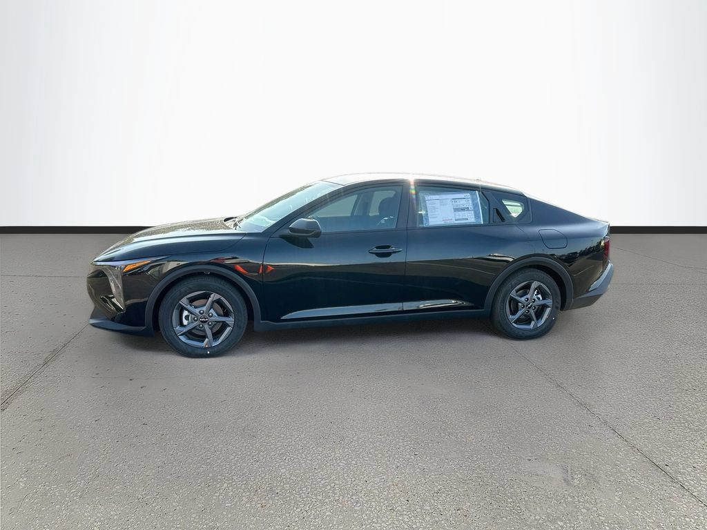 New 2026 Kia K4 FWD image 4