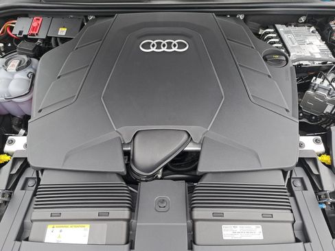 New 2026 Audi Q8 Premium Plus AWD/4WD image 32
