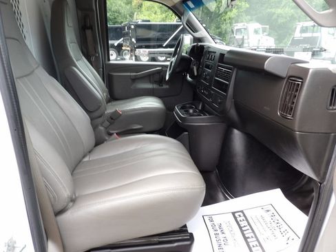 Used 2020 Chevrolet Express 2500 w/ Driver Convenience Package RWD image 34