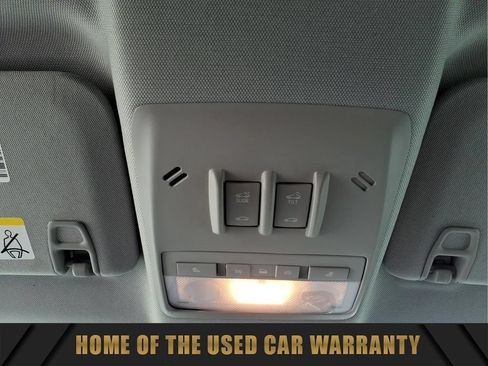 Used 2020 Chevrolet Trax LT w/ Sun & Sound Package FWD image 27