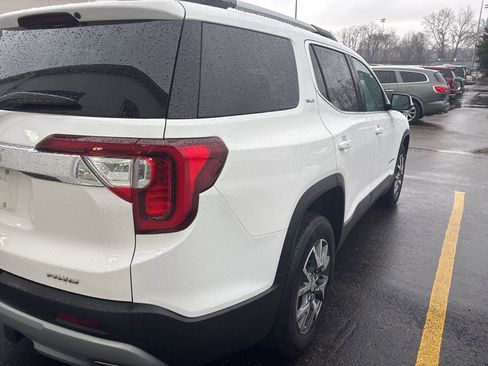 Used 2023 GMC Acadia SLT image 4