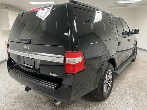 Used 2016 Ford Expedition EL XLT image 5