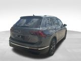 Used 2023 Volkswagen Tiguan SE image 4
