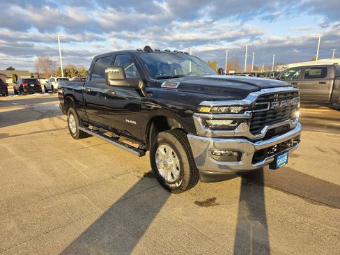 Used 2025 RAM 2500 Big Horn image 16